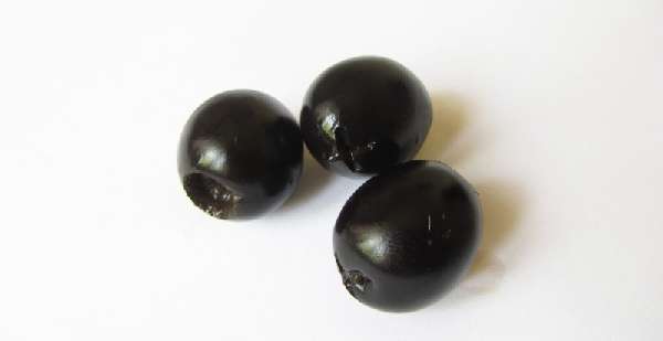 Черные маслины