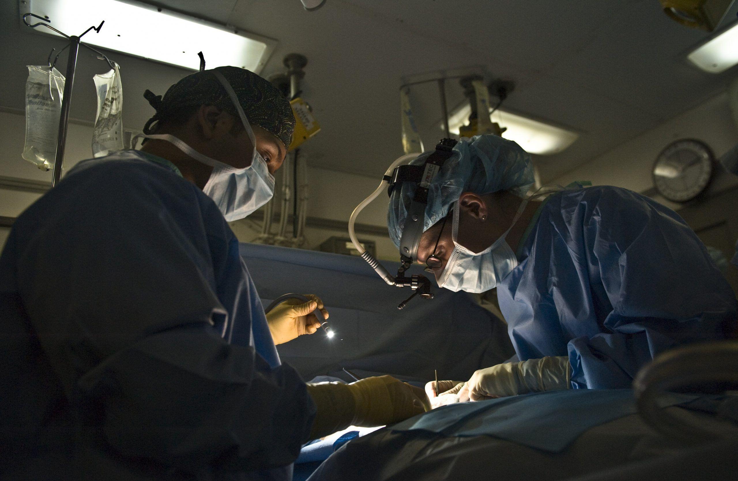 Операции по удалению злокачественной опухоли: хирургия при раке | клиники «евроонко»