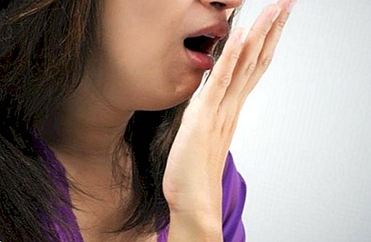 Металлический привкус во рту и на языке, причины появления привкуса железа у женщин и мужчин