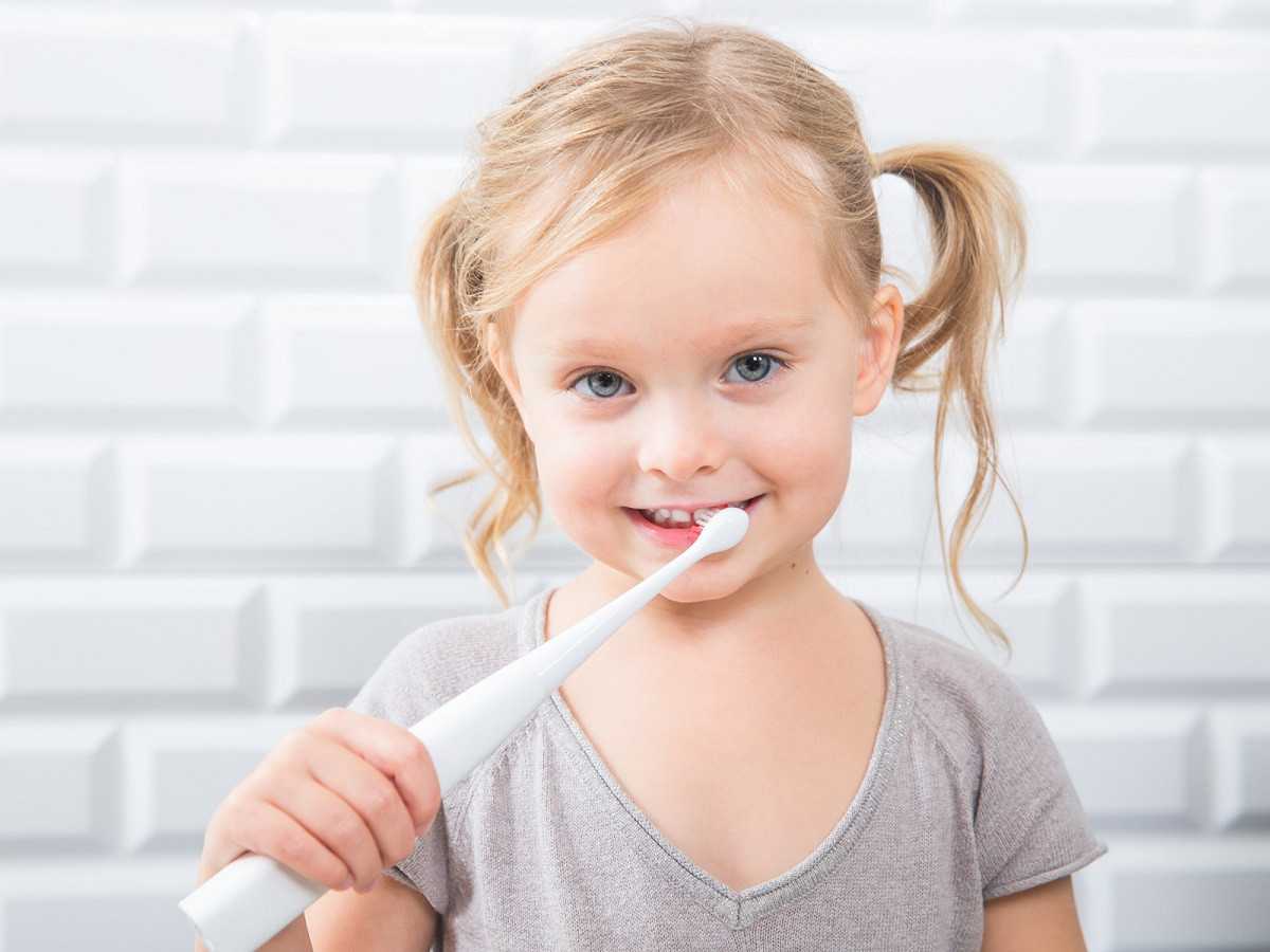 Ребенок грызет ногти и другие вредные привычки у детей. как отучить это делать? | nutrilak