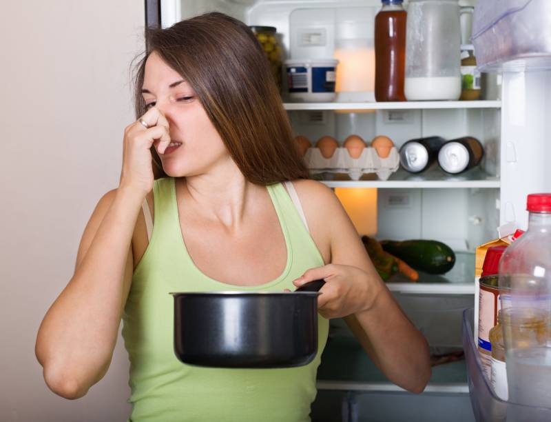 9 опасных кулинарных привычек, о которых не подозревают домохозяйки