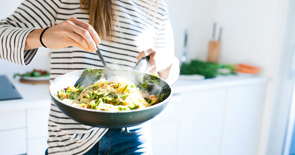 ​19 вредных кухонных привычек, от которых срочно нужно избавиться