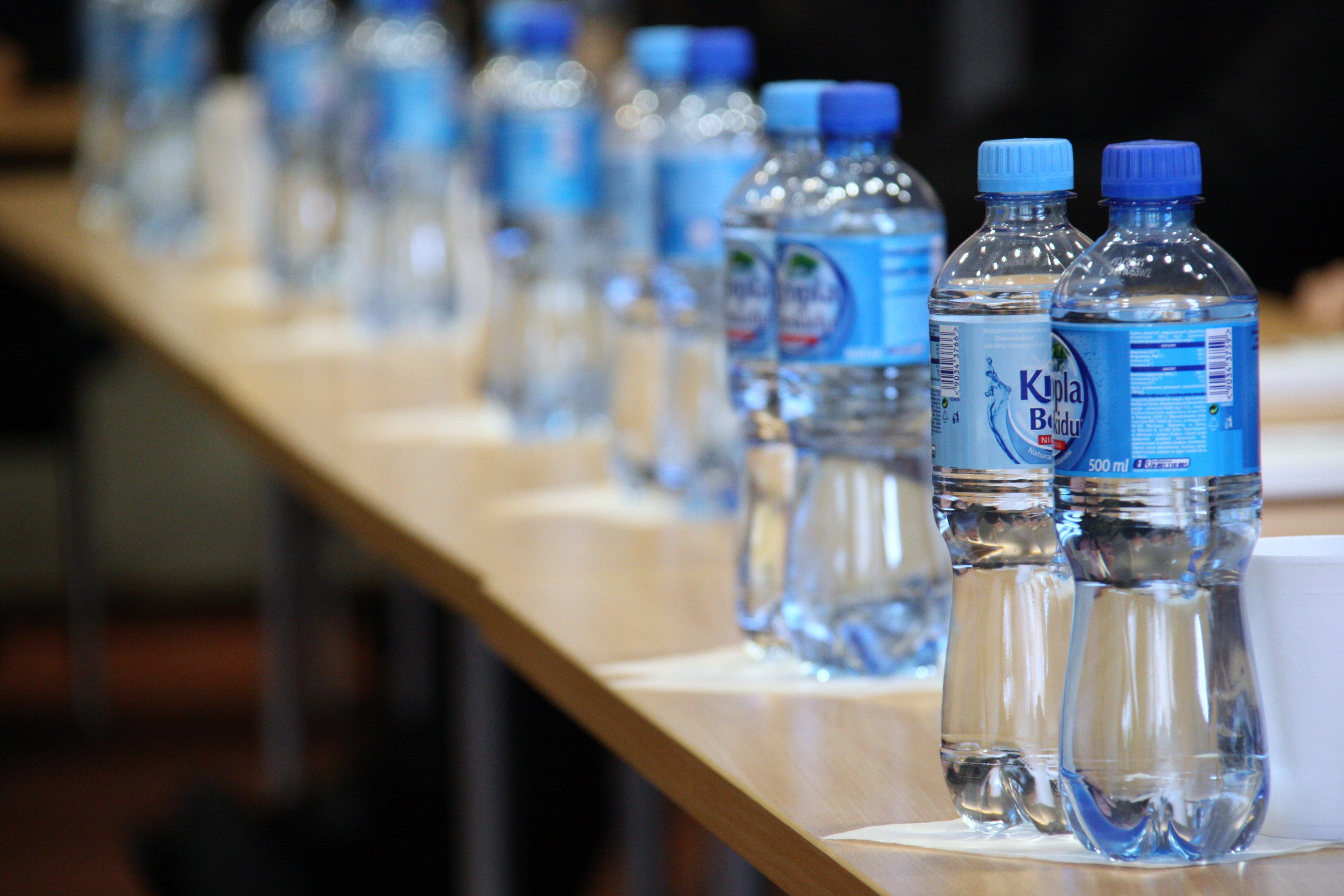 Вода для кулеров: рейтинг бутилированной воды