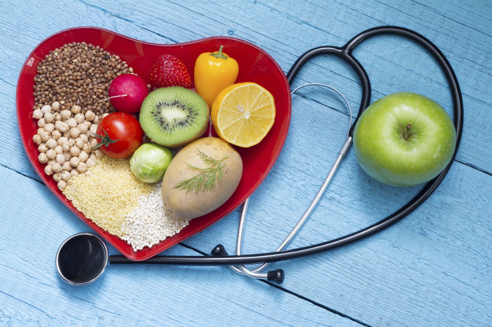 Кардиологи рекомендуют: 10 лучших витаминов для сердца