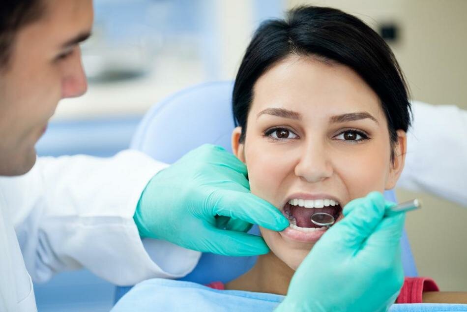 Болит зуб при нажатии – что делать
